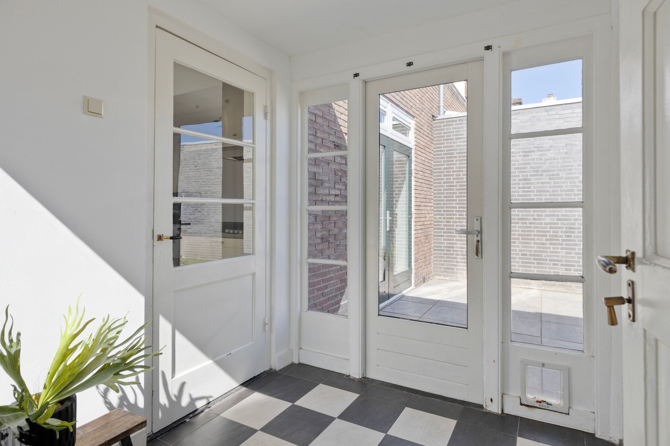 Charming 1930s semi-detached home with A+ energy label and five bedrooms in Vught — 18
