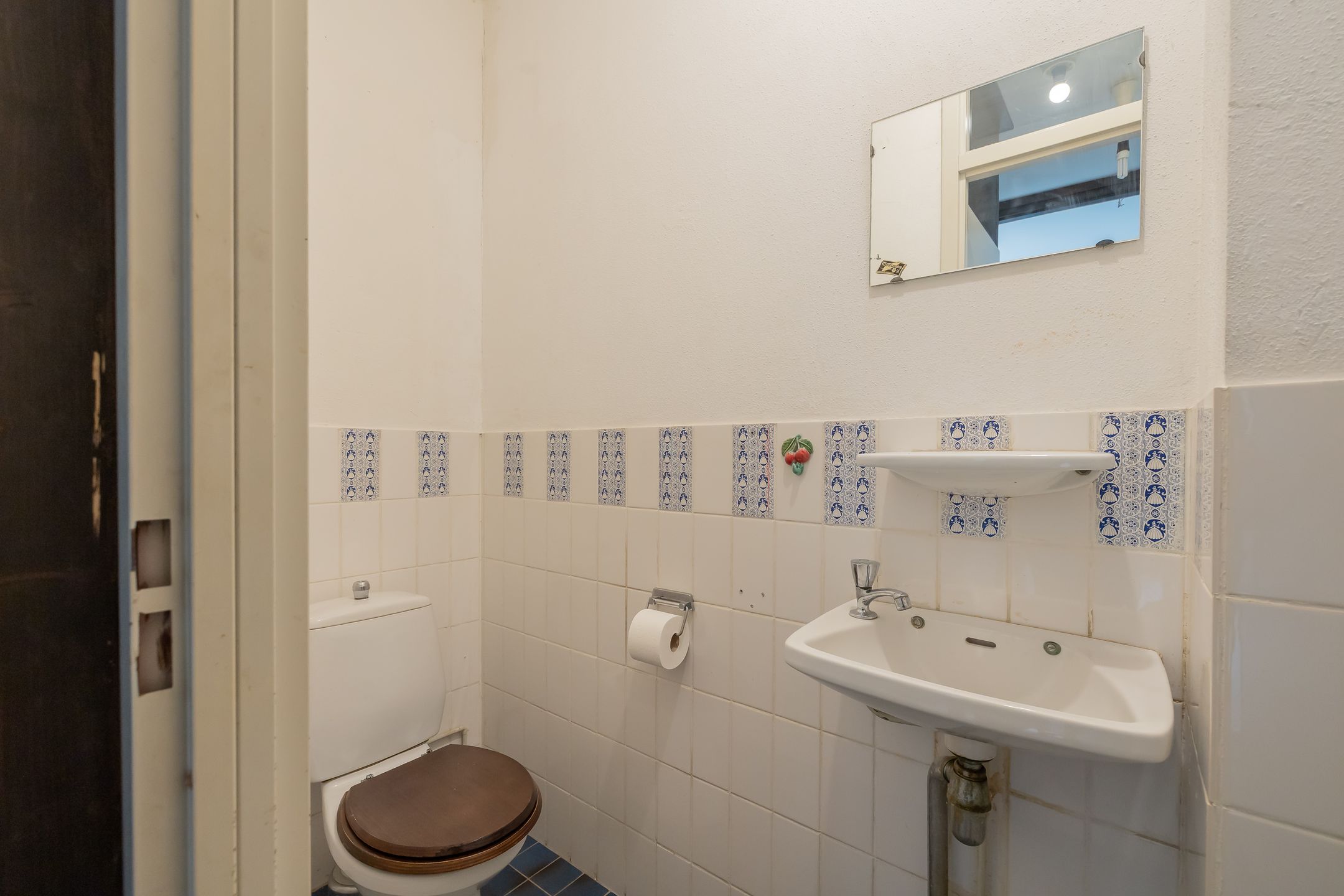 Family home with sunny southwest garden and garage in child-friendly Bennebroek — 21