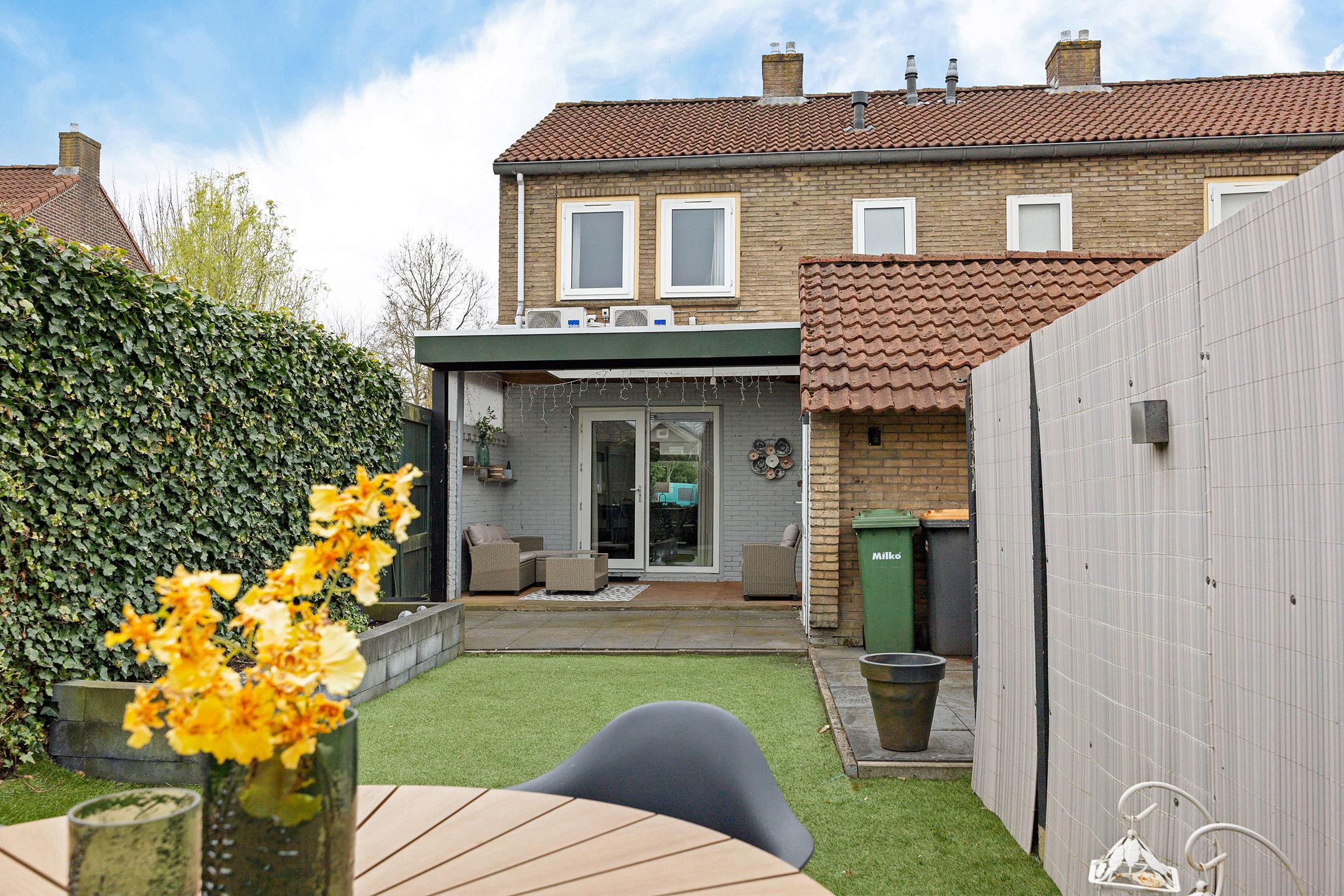 Foto 42 van Wethouder Voogdgeertstraat 66