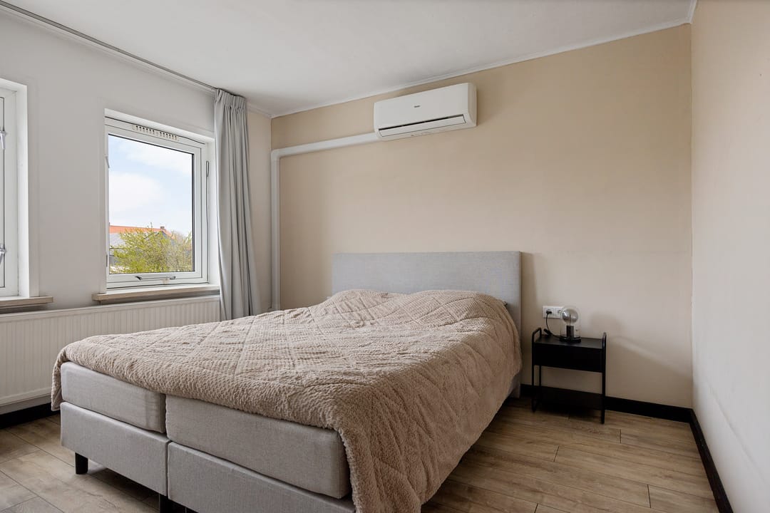 Foto 26 van Wethouder Voogdgeertstraat 66