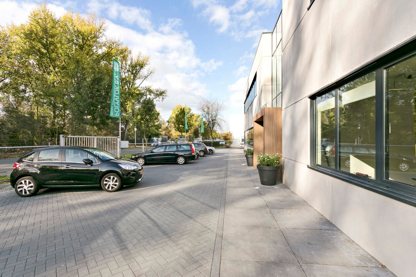 Bekijk foto 4 van Mijkenbroek 10