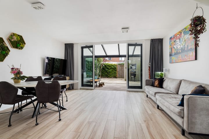 Photo 2 of Silenestraat 3