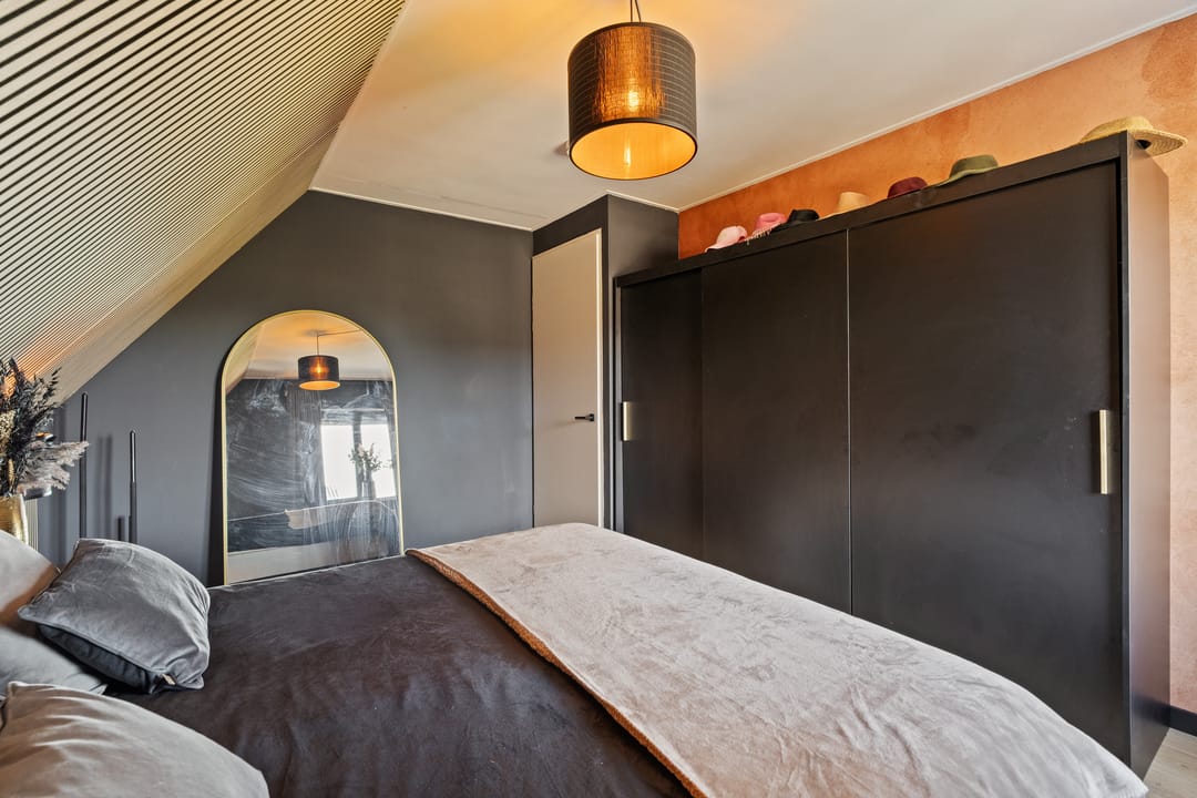 Luxurious New Villa with Pool and Tiny House near Flower Bulb Fields — 38