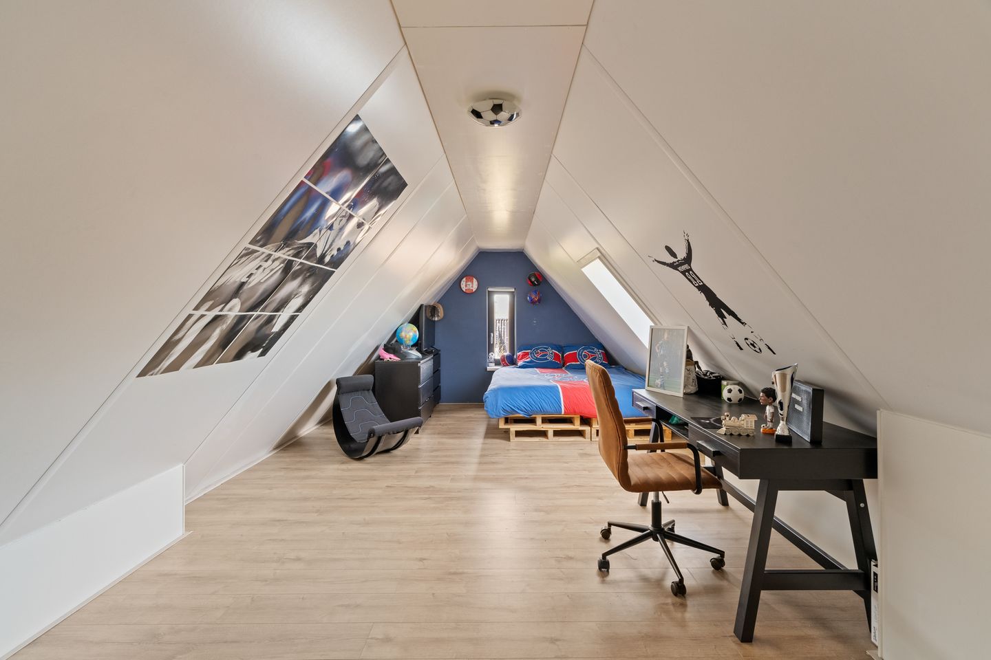 Luxurious New Villa with Pool and Tiny House near Flower Bulb Fields — 49