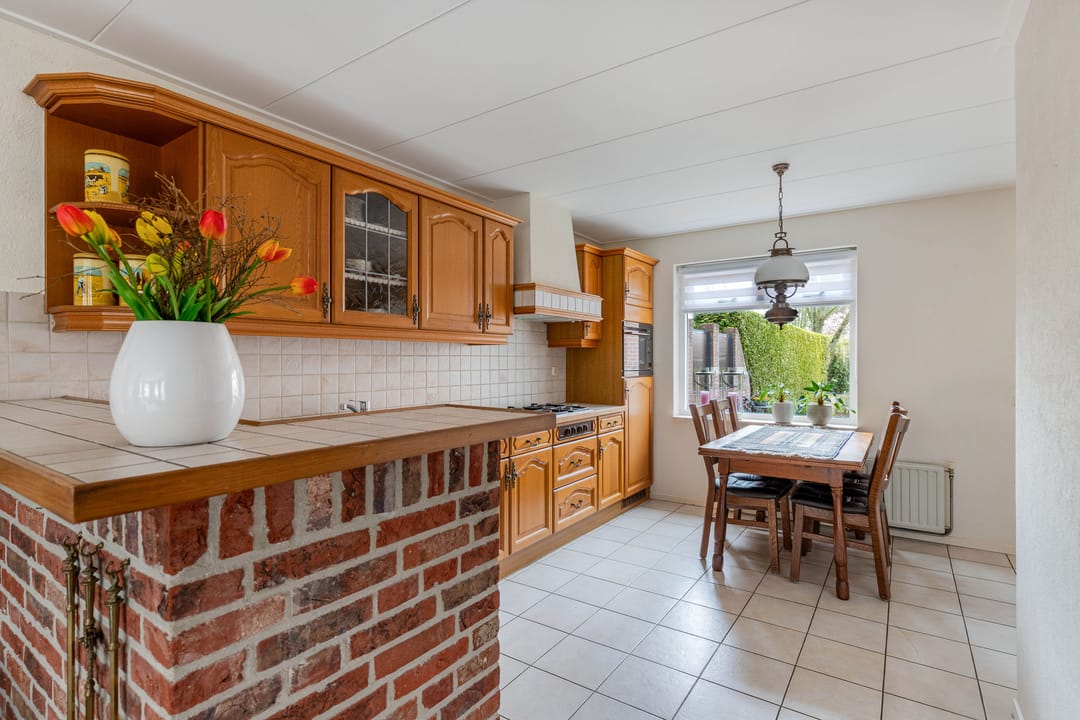 Photo 23 of Henric de Cranestraat 12-A