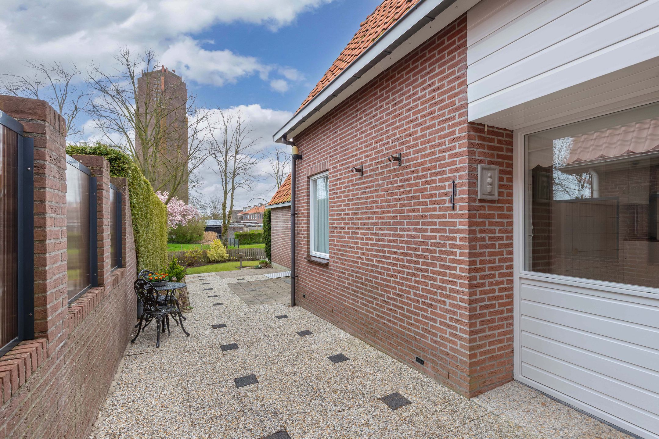 Photo 45 of Henric de Cranestraat 12-A