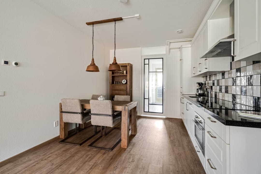 Foto 7 van Christinastraat 126