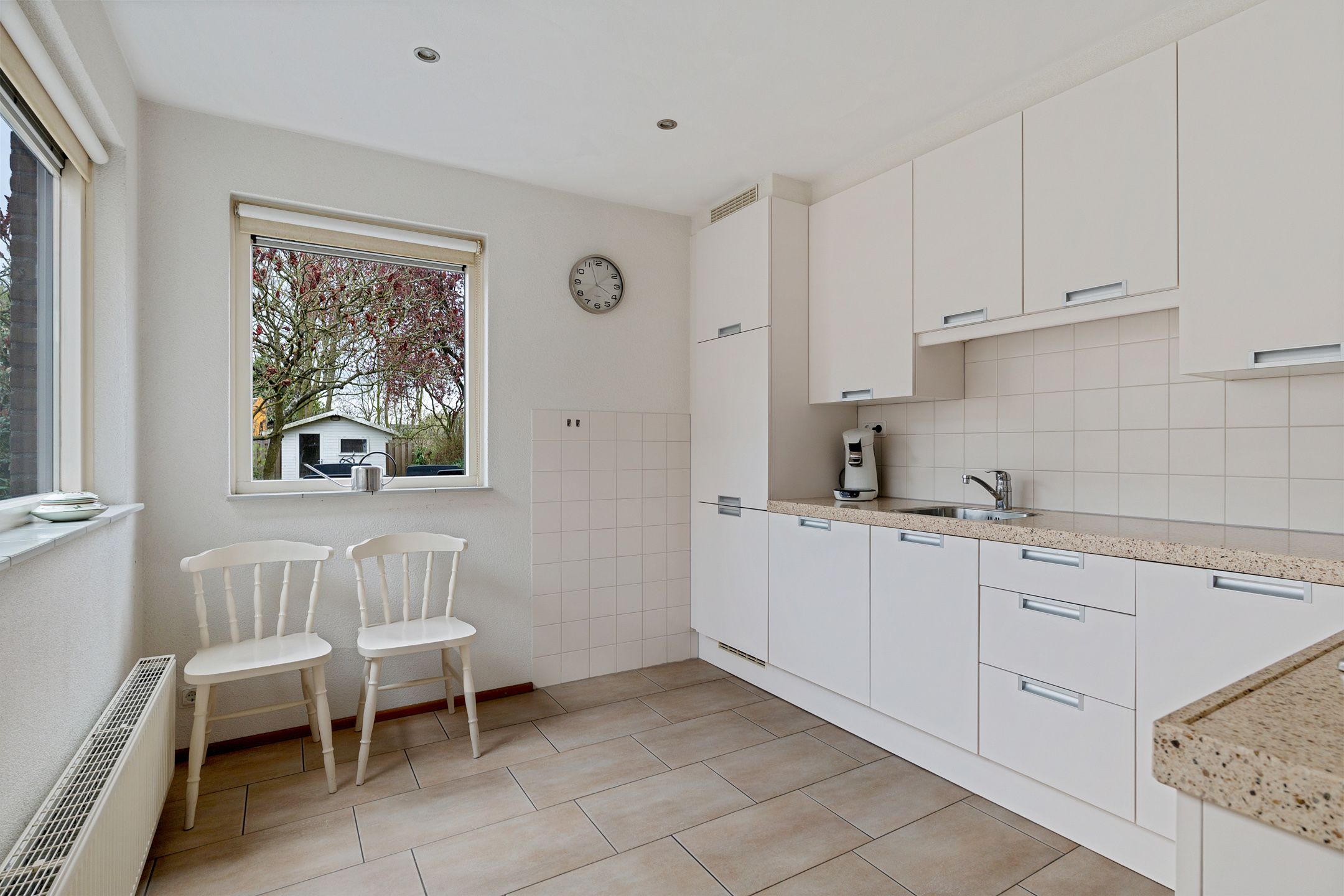 Foto 12 van Kerkstraat 4