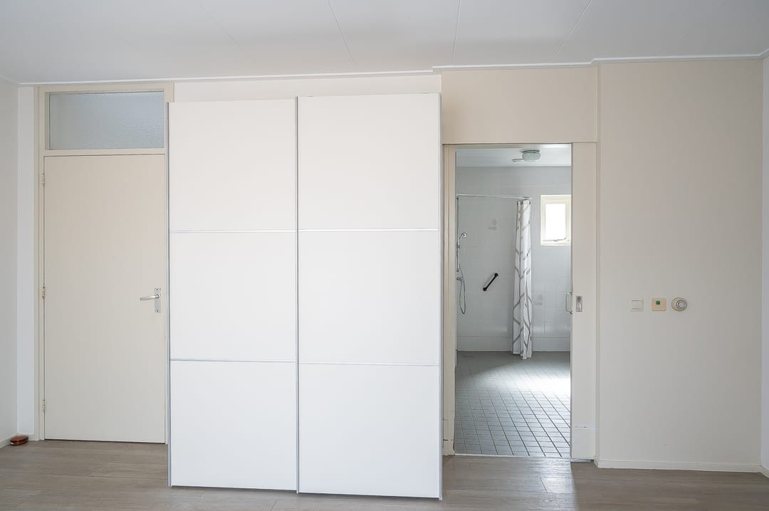 Photo 23 of Dwarsstraat 10