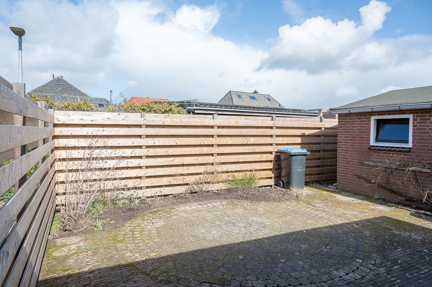 Photo 45 of Dwarsstraat 10