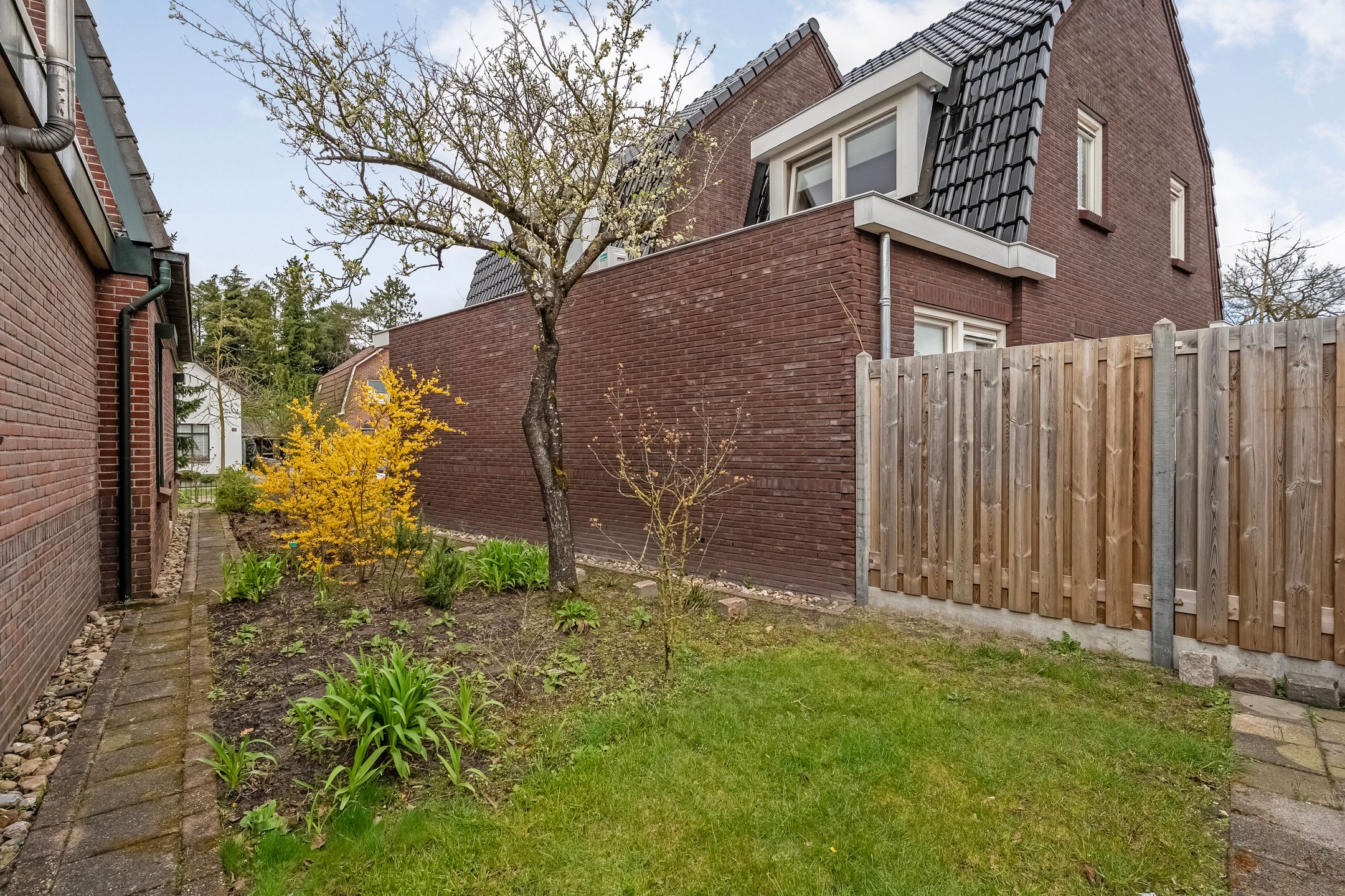 Foto 48 van Eerste Kampsweg 24