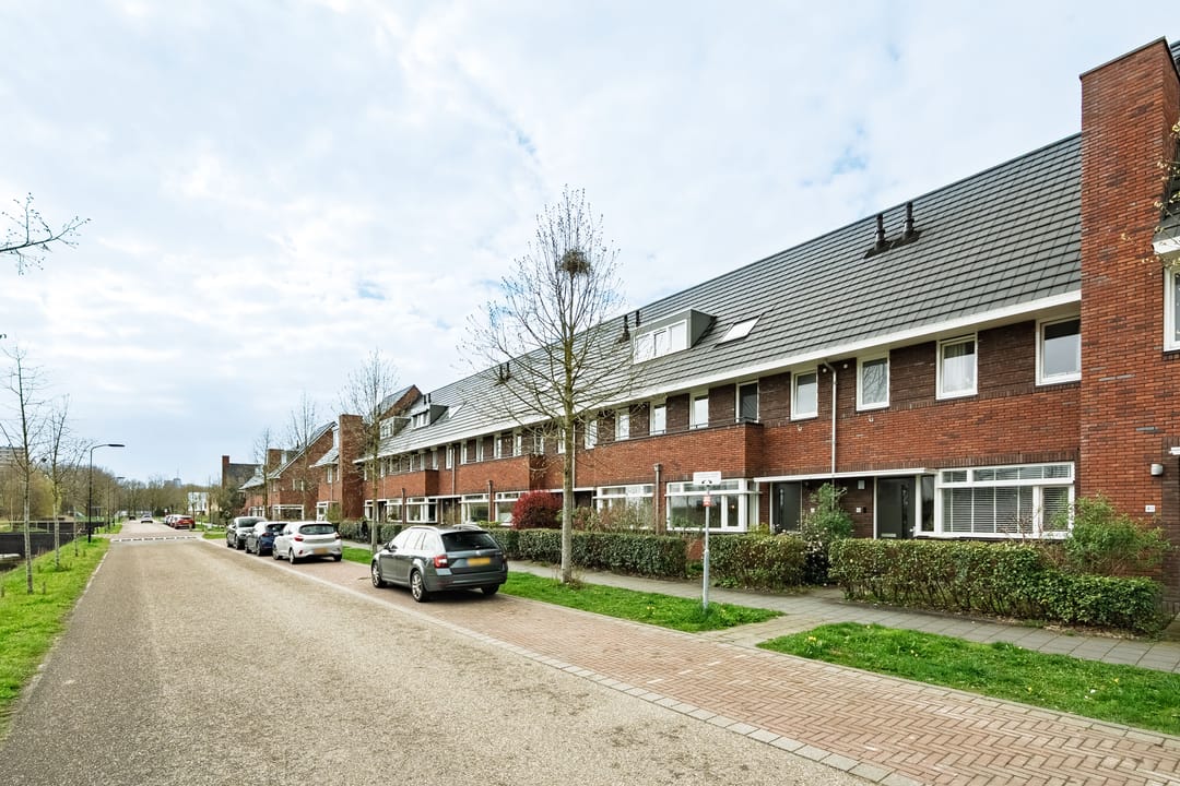 Photo 2 of Voorburglaan 44