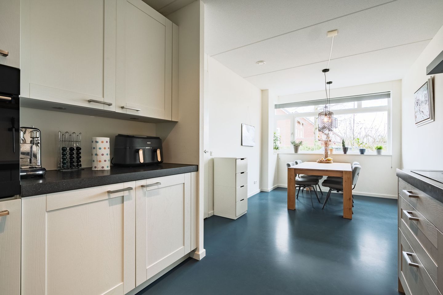 Photo 10 of Voorburglaan 44