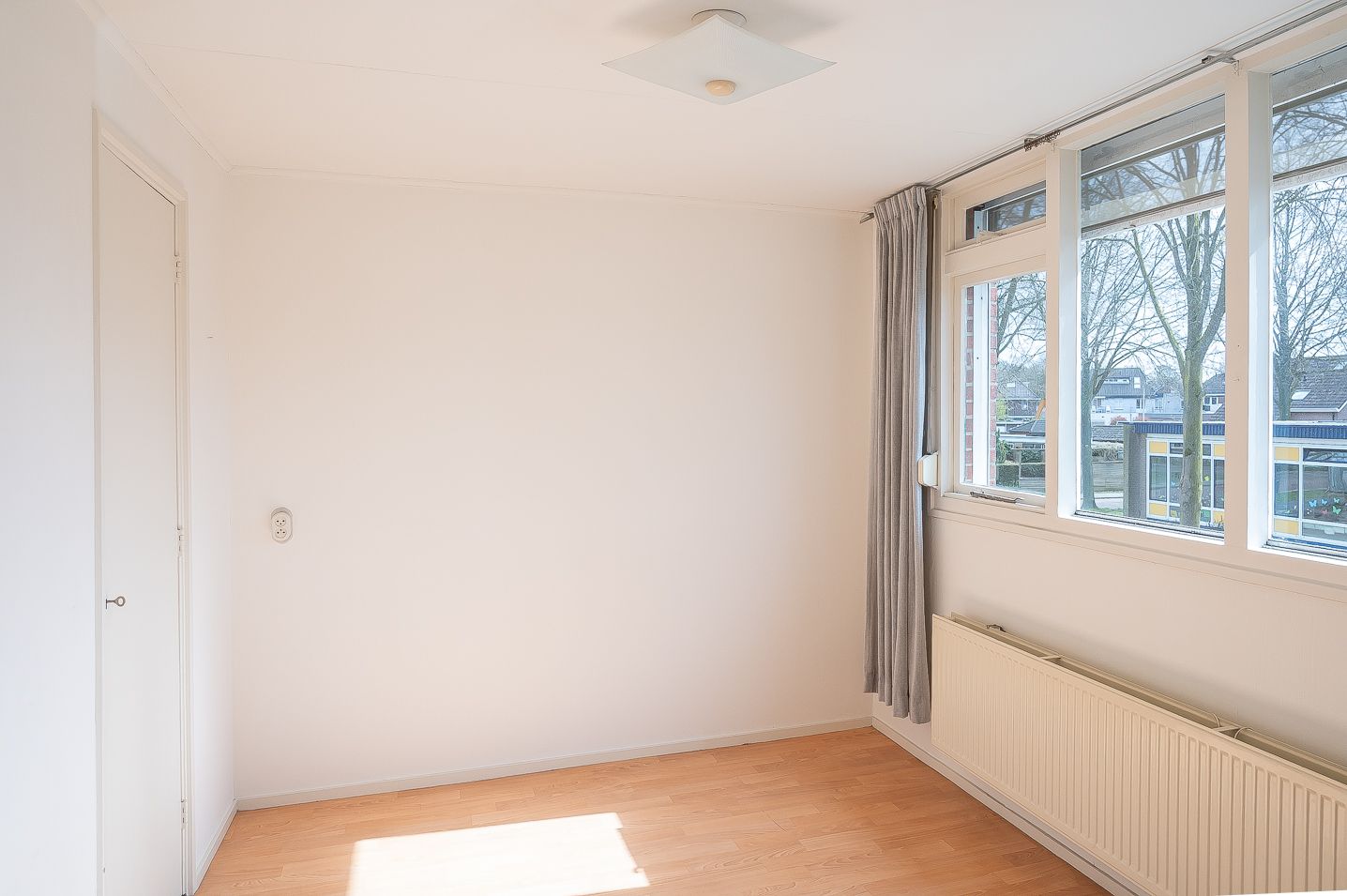 Photo 30 of Dwarsstraat 10