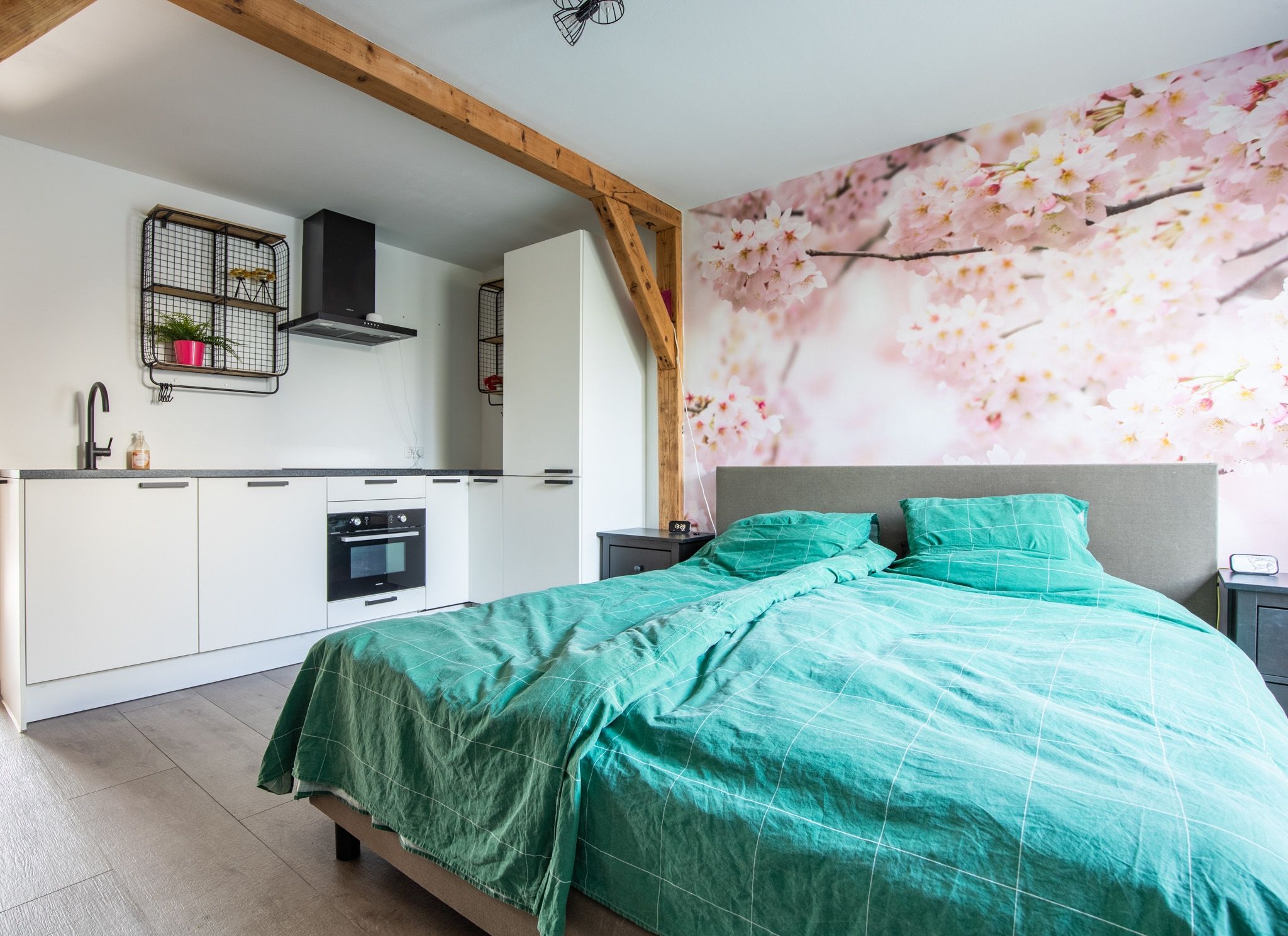 Photo 21 of Voorweg 56-A