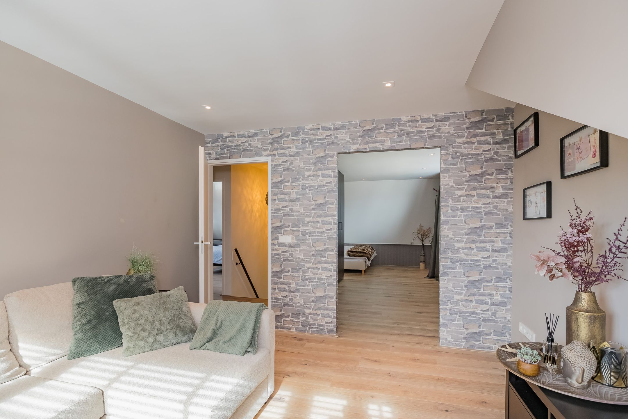 Foto 42 van van Matenesselaan 14