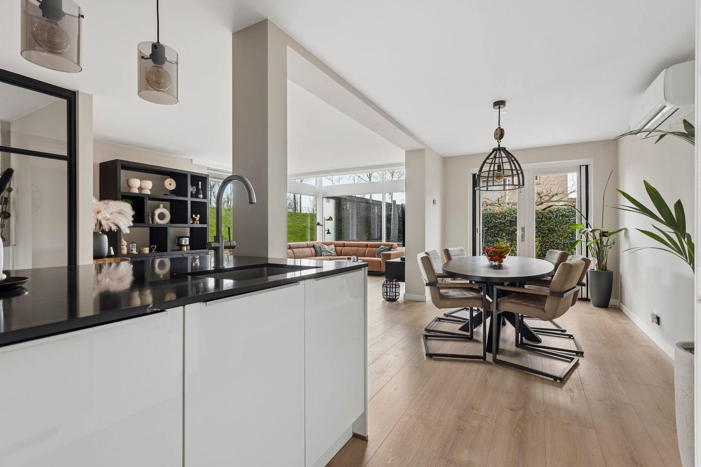 Foto 20 van Picassoweg 20