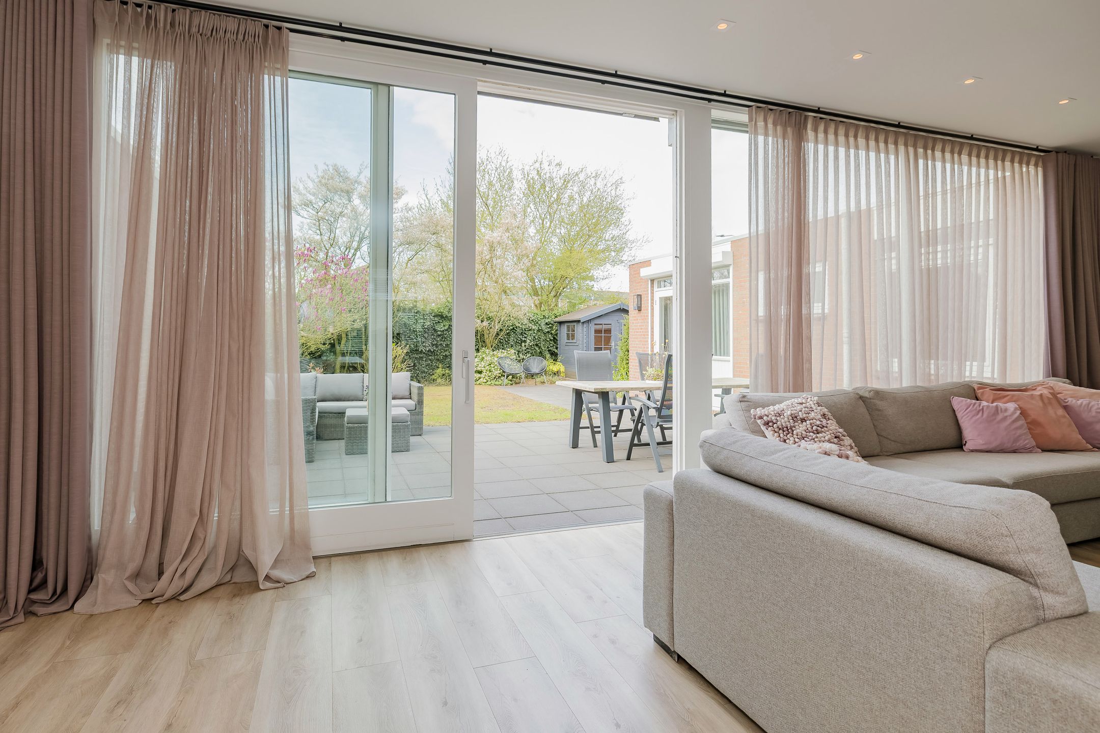 Foto 24 van van Matenesselaan 14