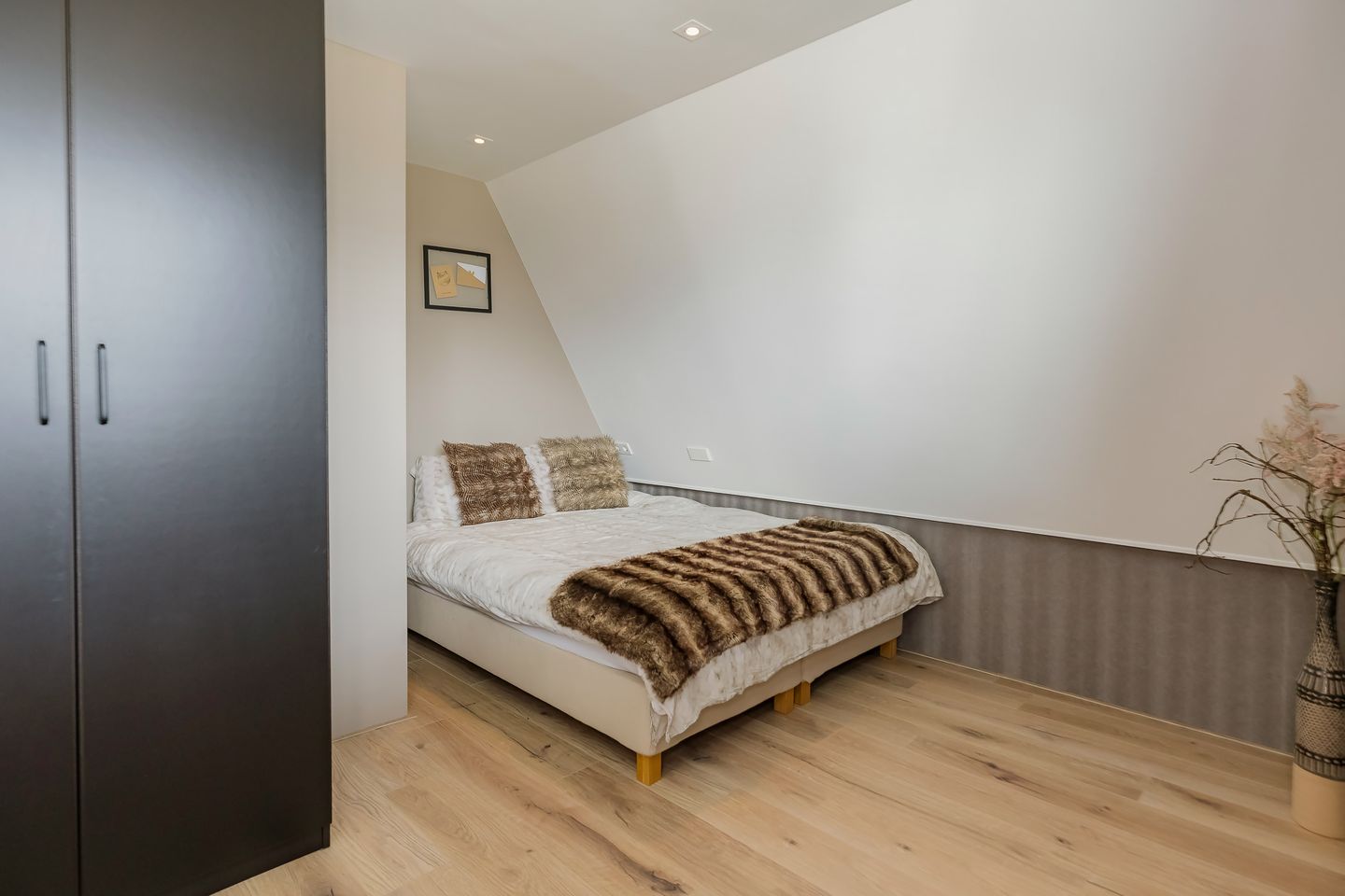 Foto 44 van van Matenesselaan 14