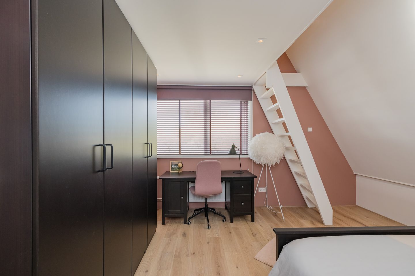 Foto 50 van van Matenesselaan 14