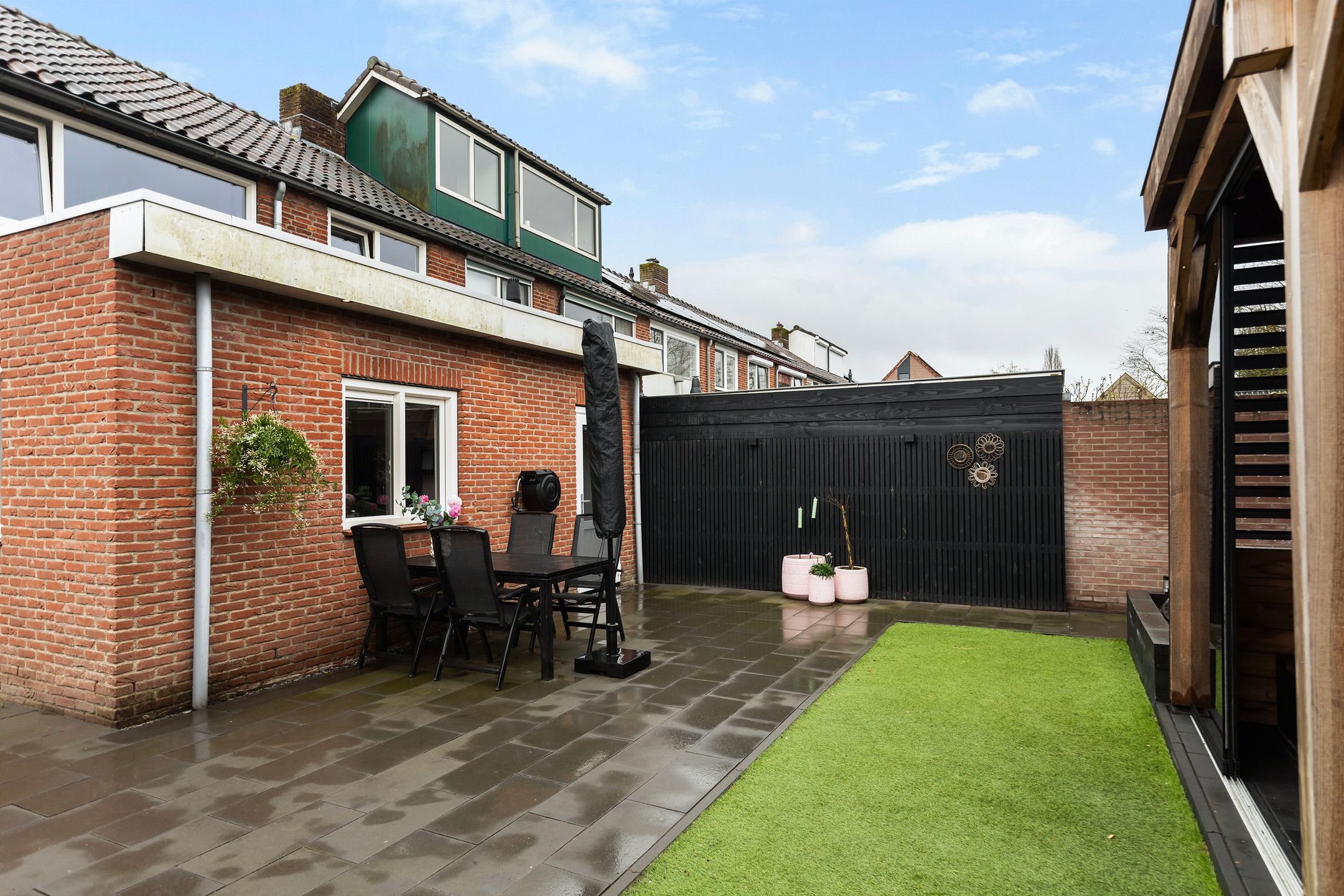 Foto 24 van J.D. van der Waalsstraat 23