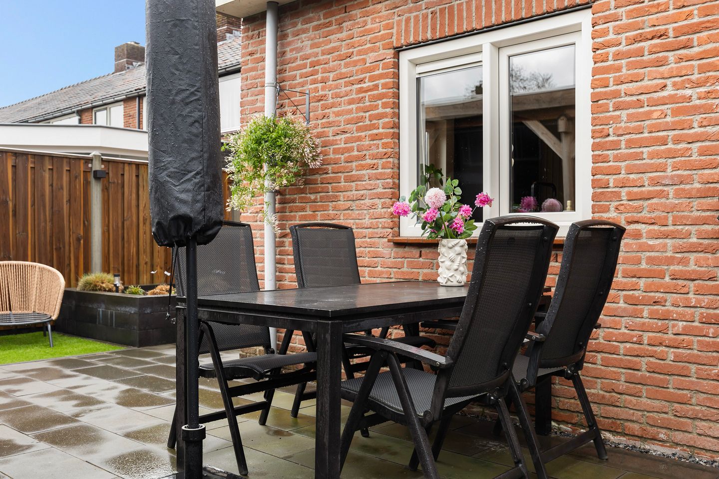 Foto 29 van J.D. van der Waalsstraat 23