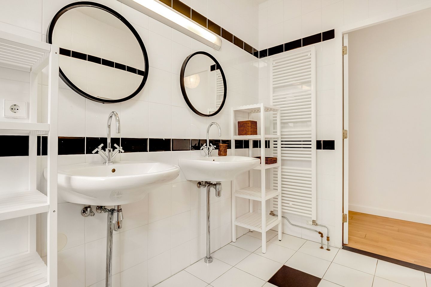 Photo 25 of Eerste Boerhaavestraat 6-D