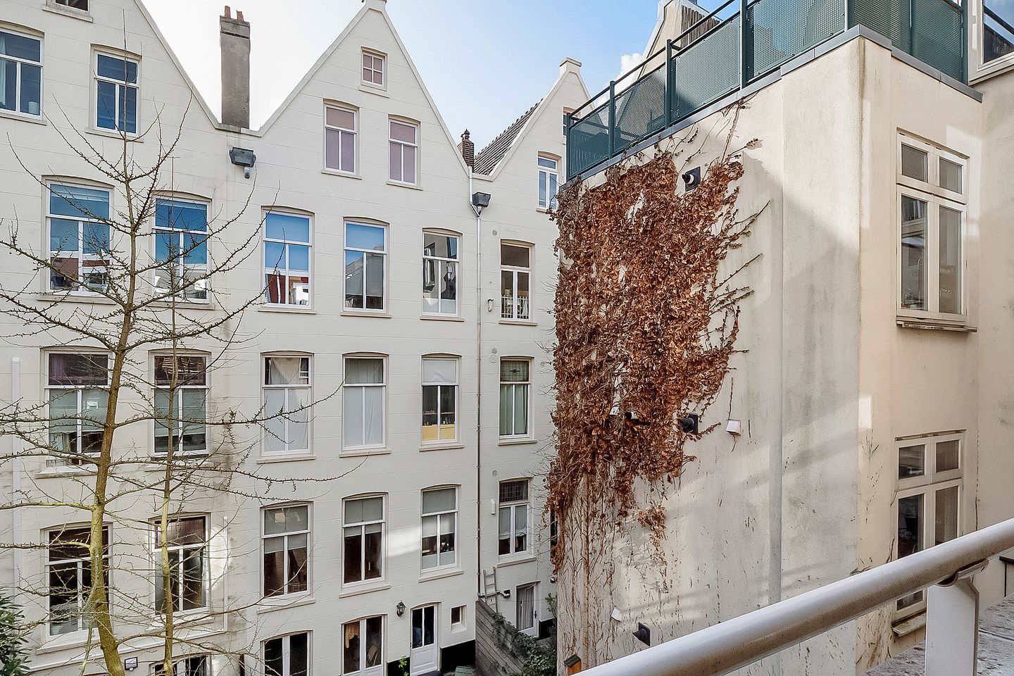 Photo 34 of Eerste Boerhaavestraat 6-D