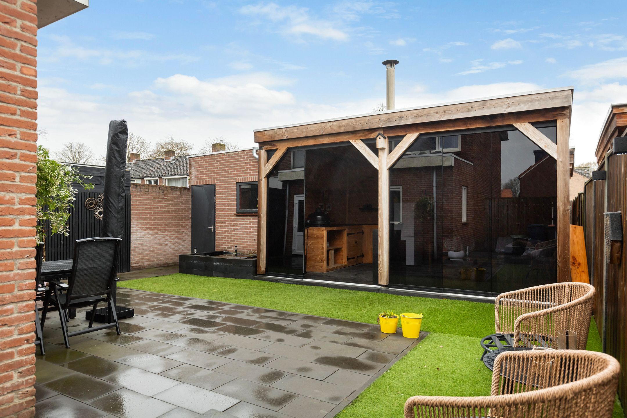 Foto 27 van J.D. van der Waalsstraat 23