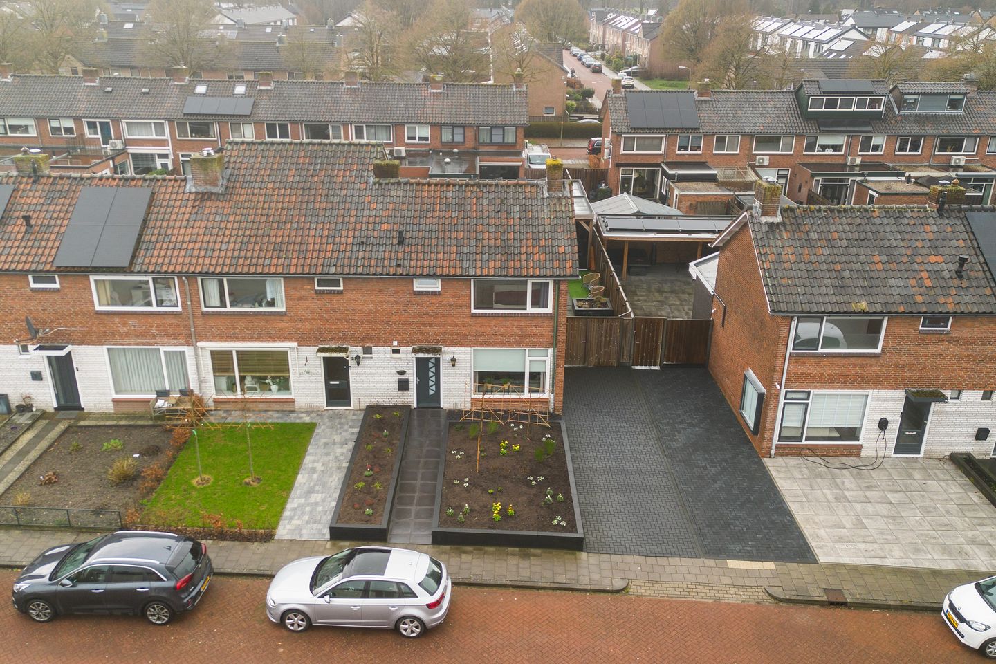 Foto 5 van J.D. van der Waalsstraat 23