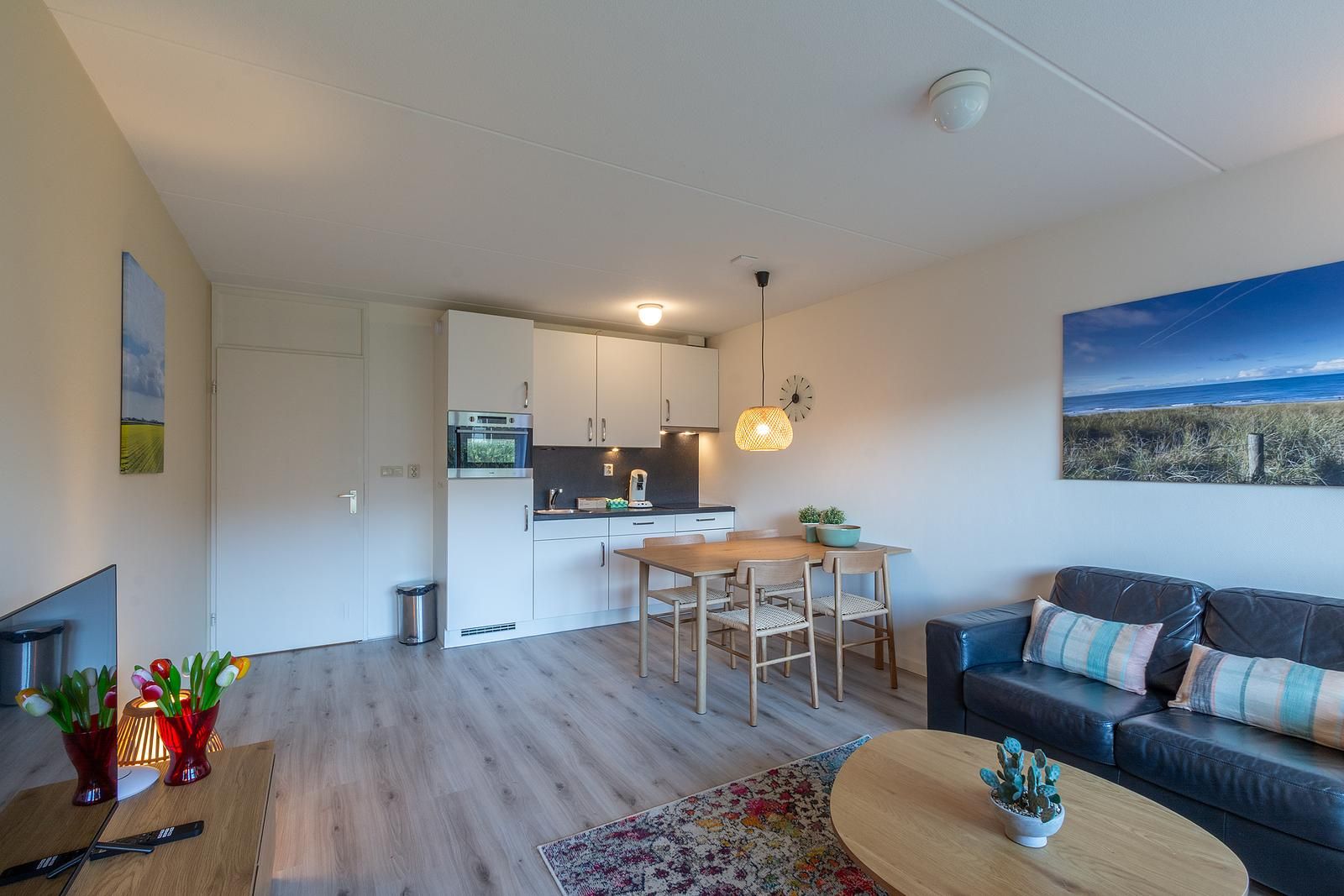 Photo 6 of Dorpsweg 48-8