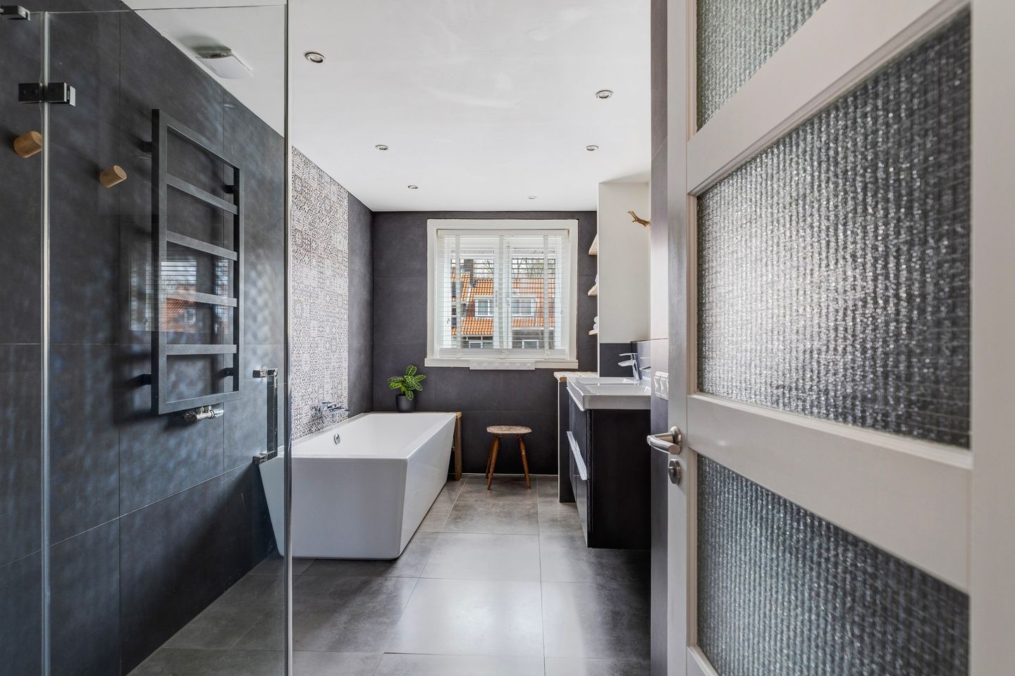 Photo 29 of Zestienhovensekade 351