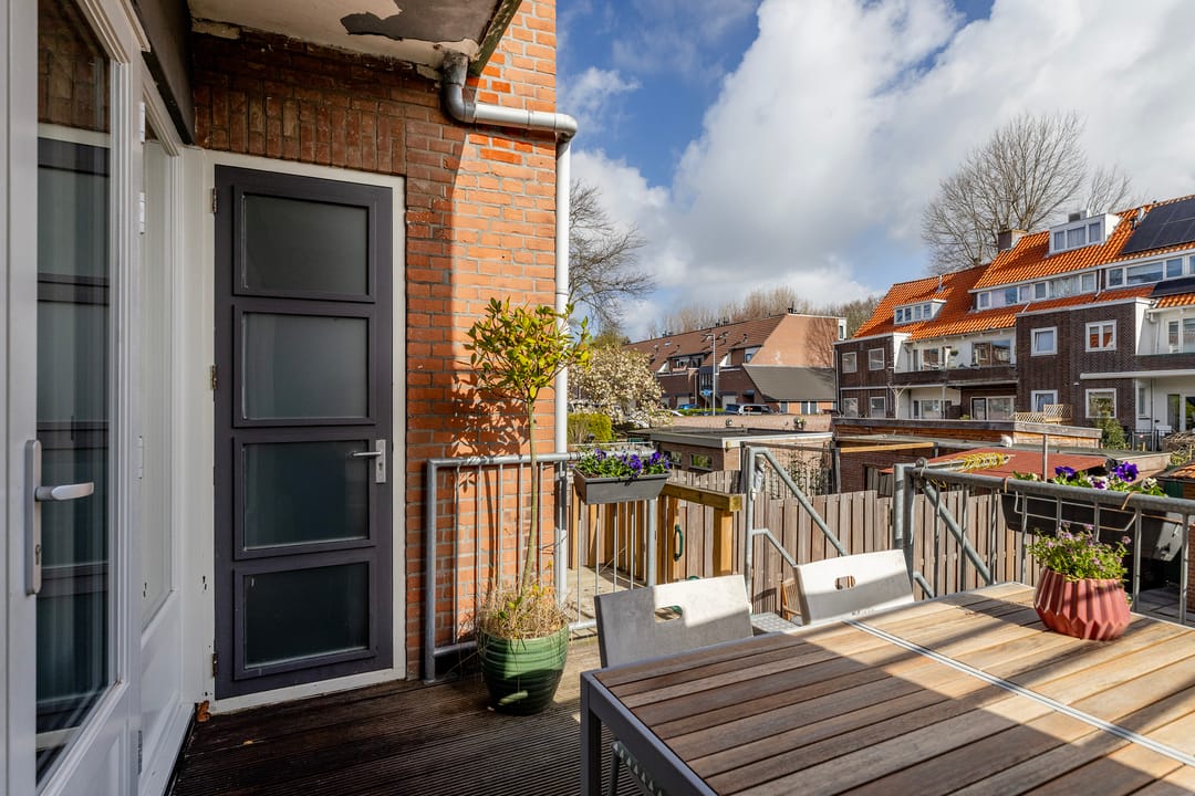 Photo 43 of Zestienhovensekade 351