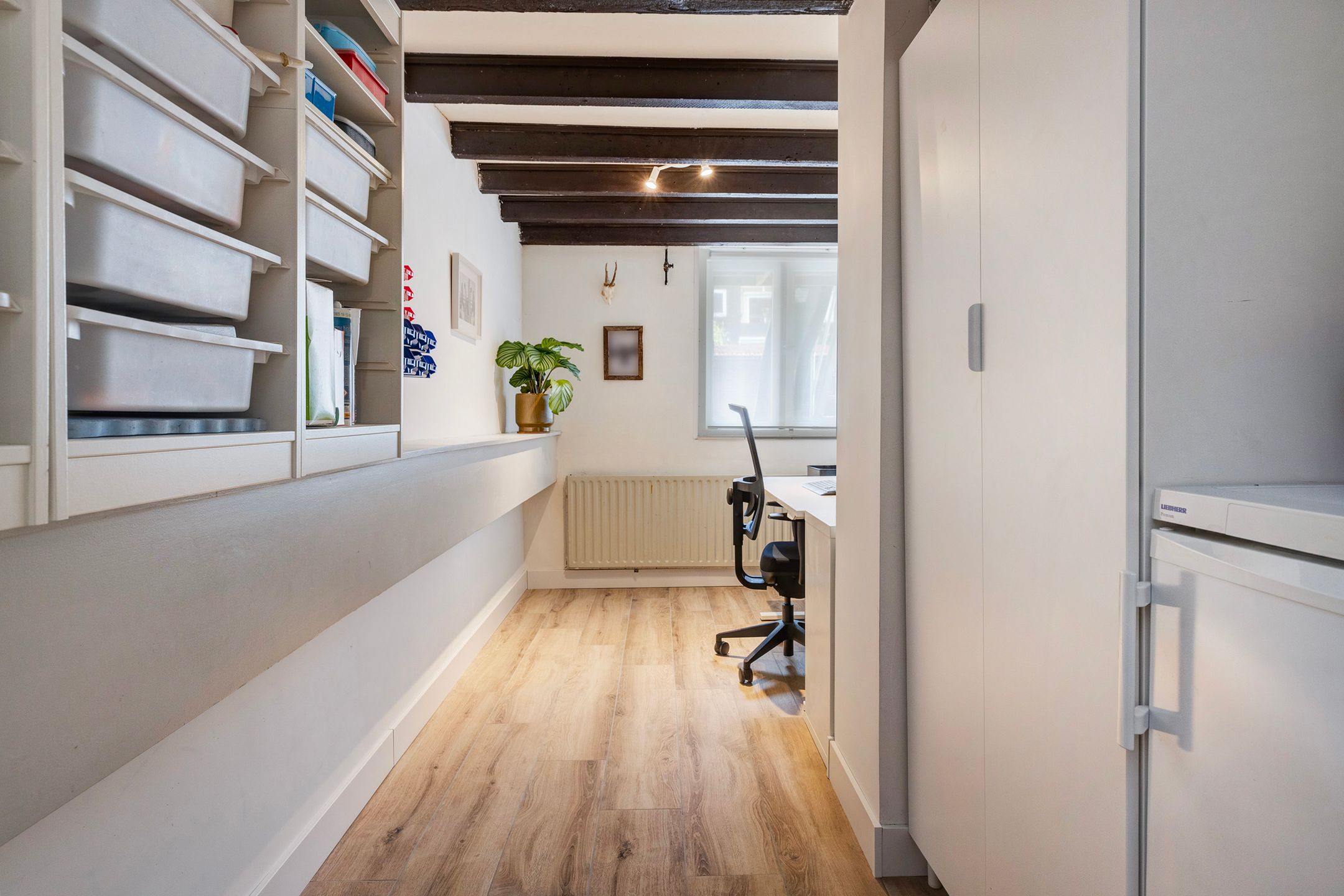 Photo 18 of Zestienhovensekade 351