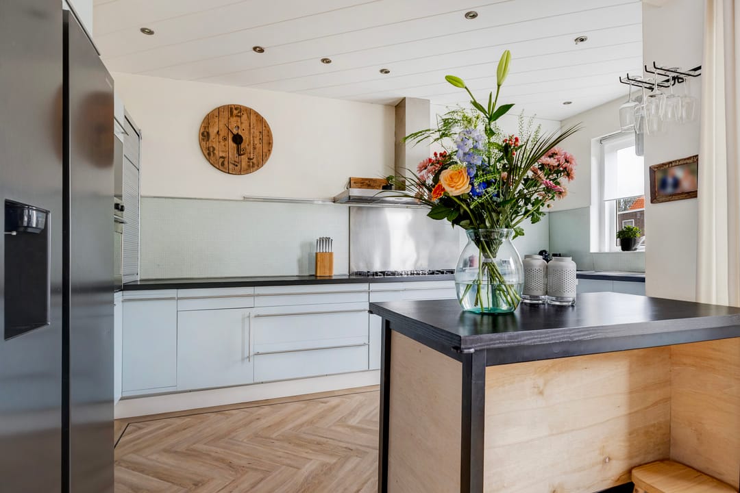 Photo 13 of Zestienhovensekade 351