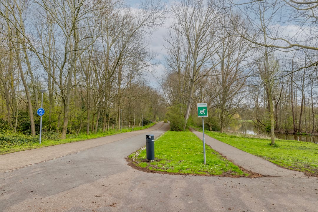 Photo 53 of Zestienhovensekade 351