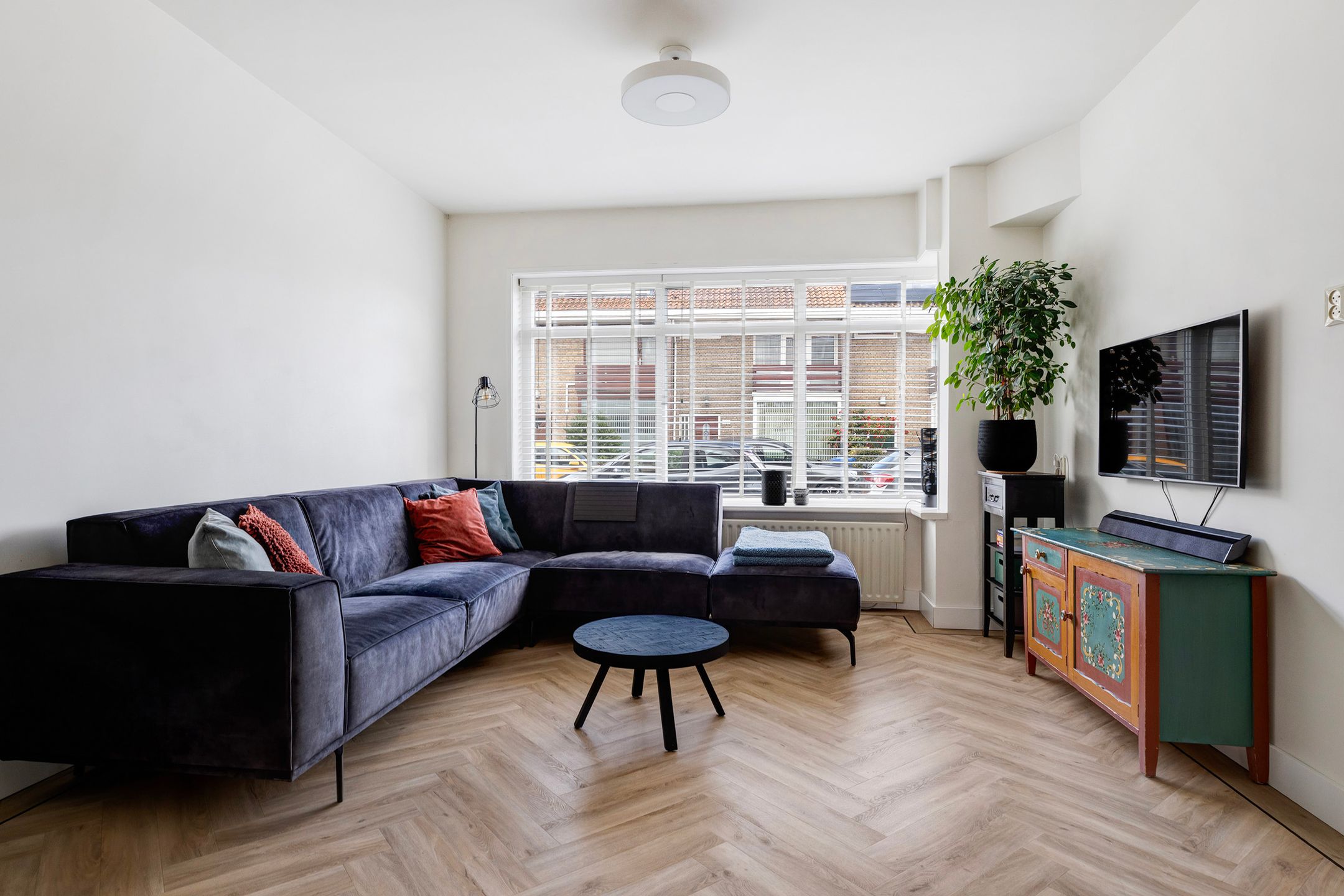 Photo 9 of Zestienhovensekade 351