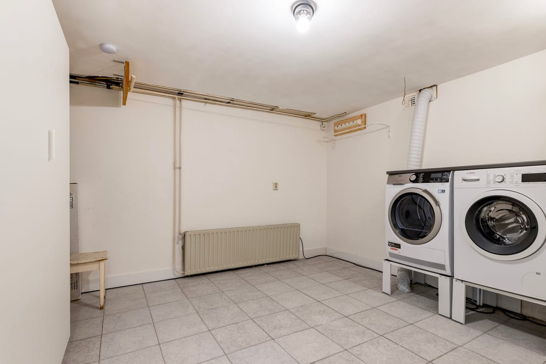 Photo 23 of Zestienhovensekade 351