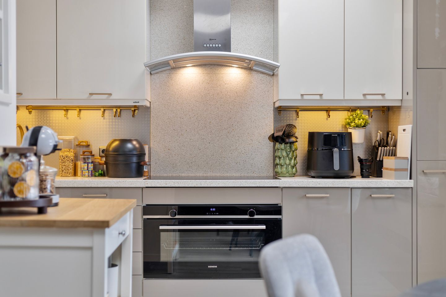 Photo 14 of Groenseykerstraat 36