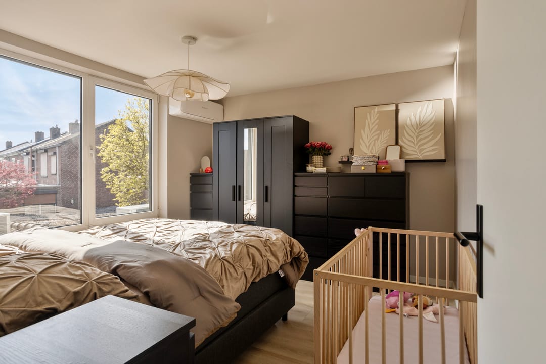 Photo 22 of Groenseykerstraat 36