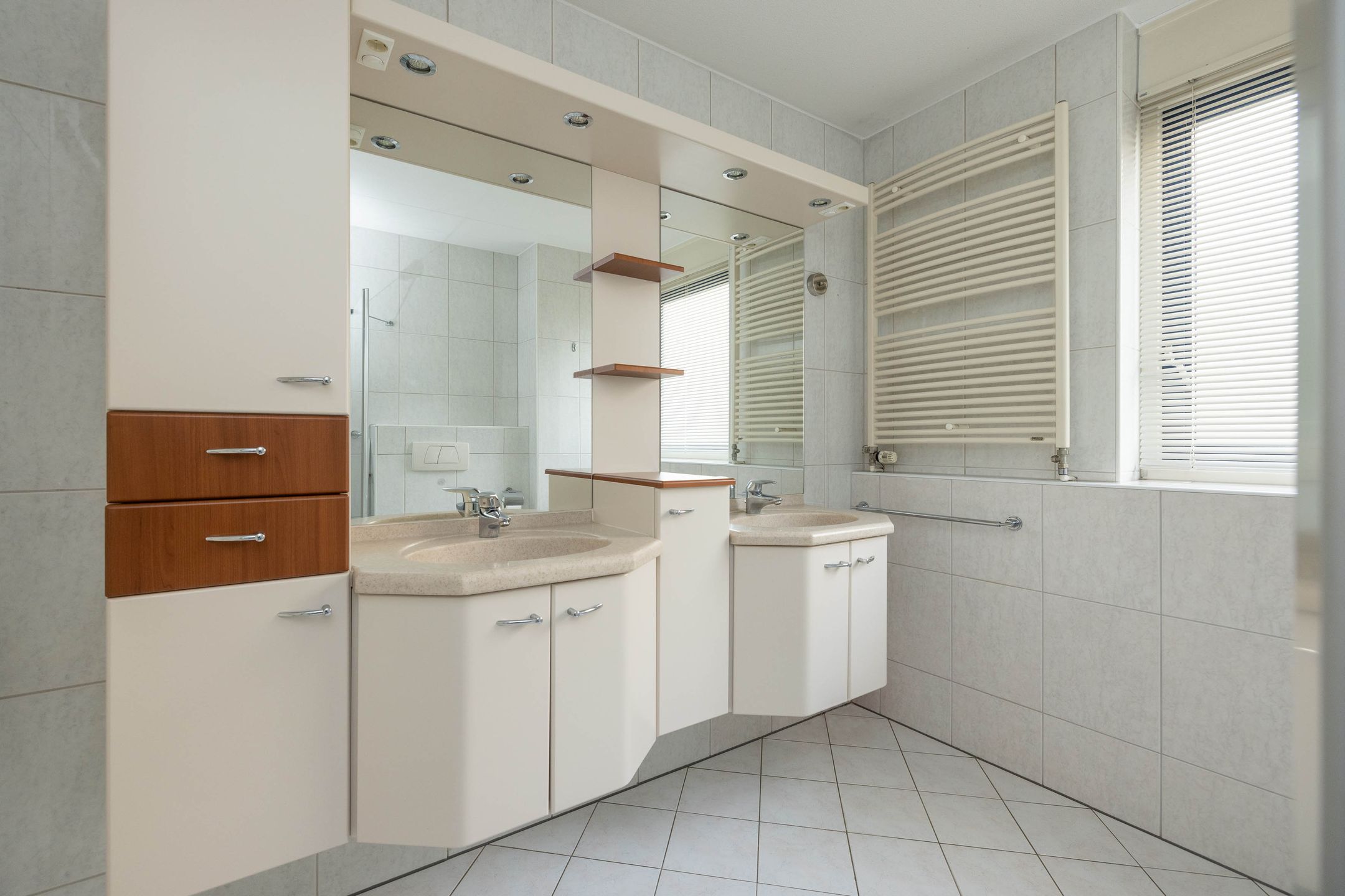 Foto 18 van Verzetsplein 25