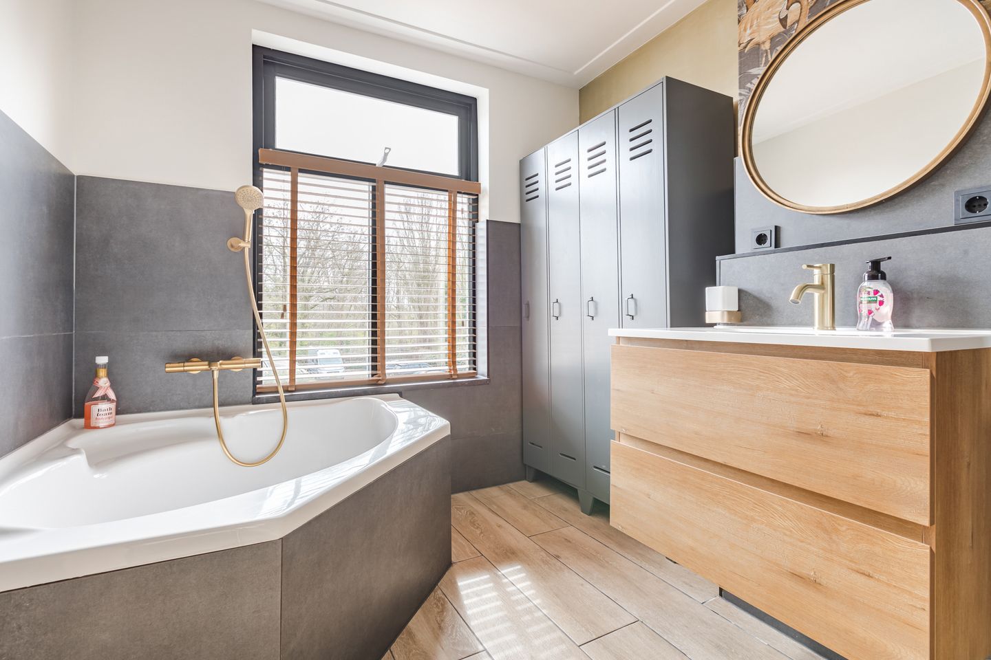 Photo 35 of Groenestraat 203-A