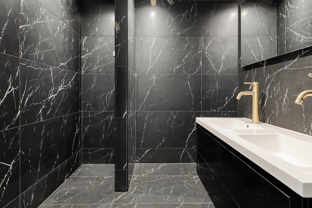 Photo 16 of Van Limburg Stirumlaan 36