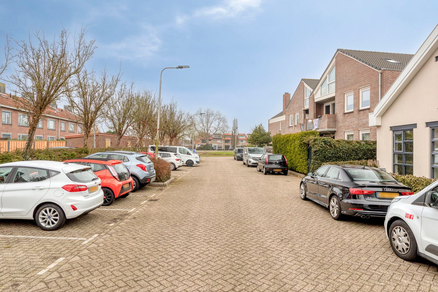 Photo 25 of Van Limburg Stirumlaan 36