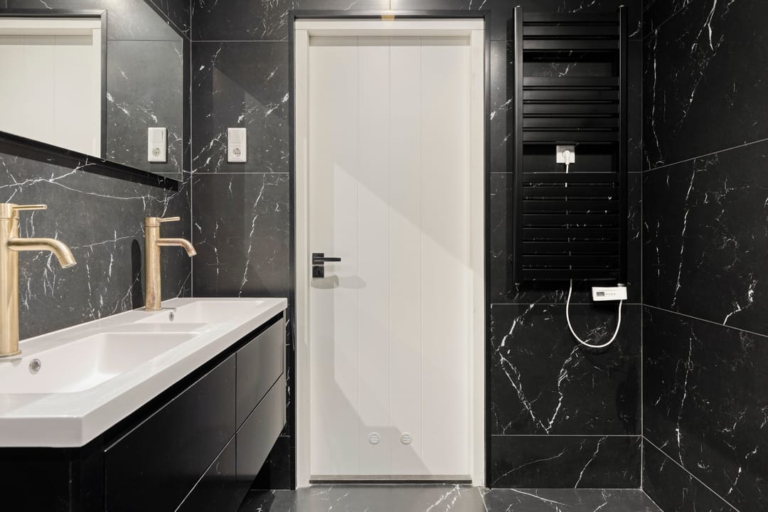 Photo 17 of Van Limburg Stirumlaan 36