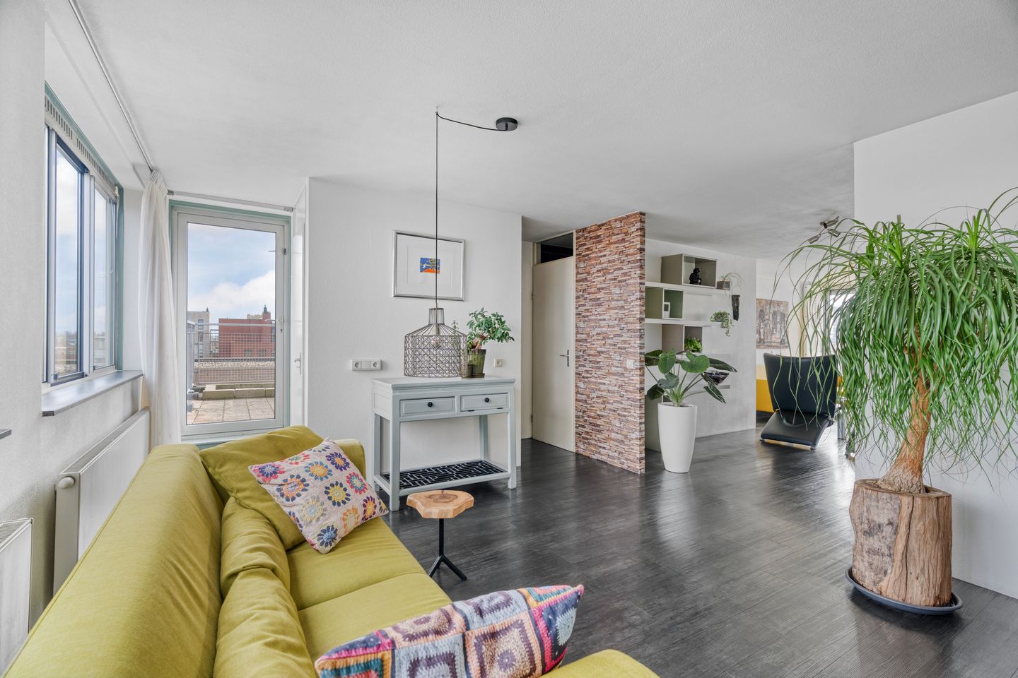 Photo 10 of De Helling 91