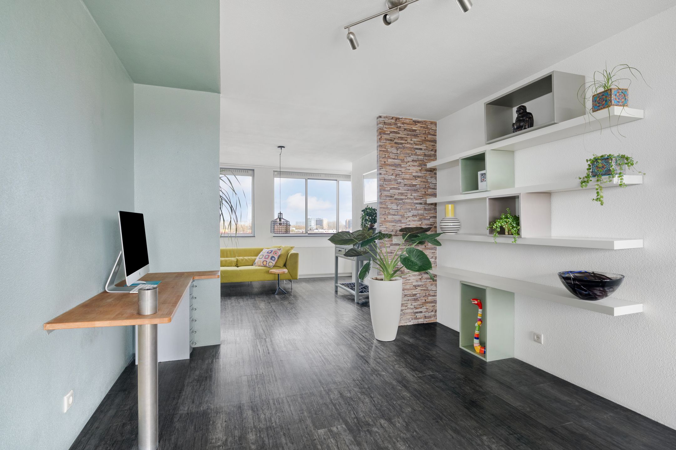 Photo 12 of De Helling 91