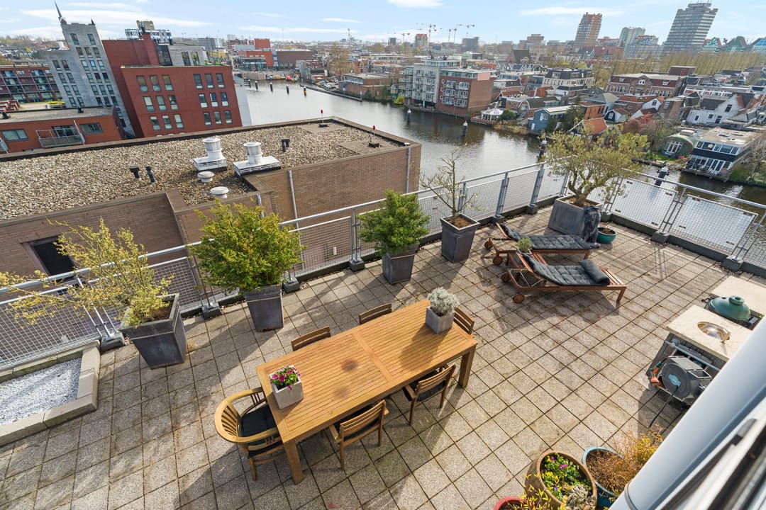 Photo 16 of De Helling 91