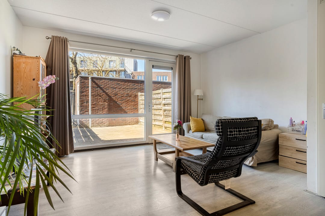 Photo 7 of Demerstraat 16