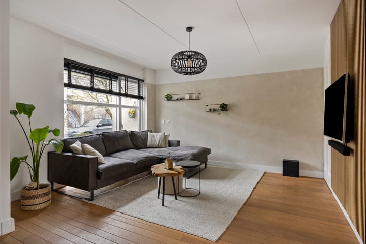 Photo 2 of Doctor Schaepmanlaan 1-D